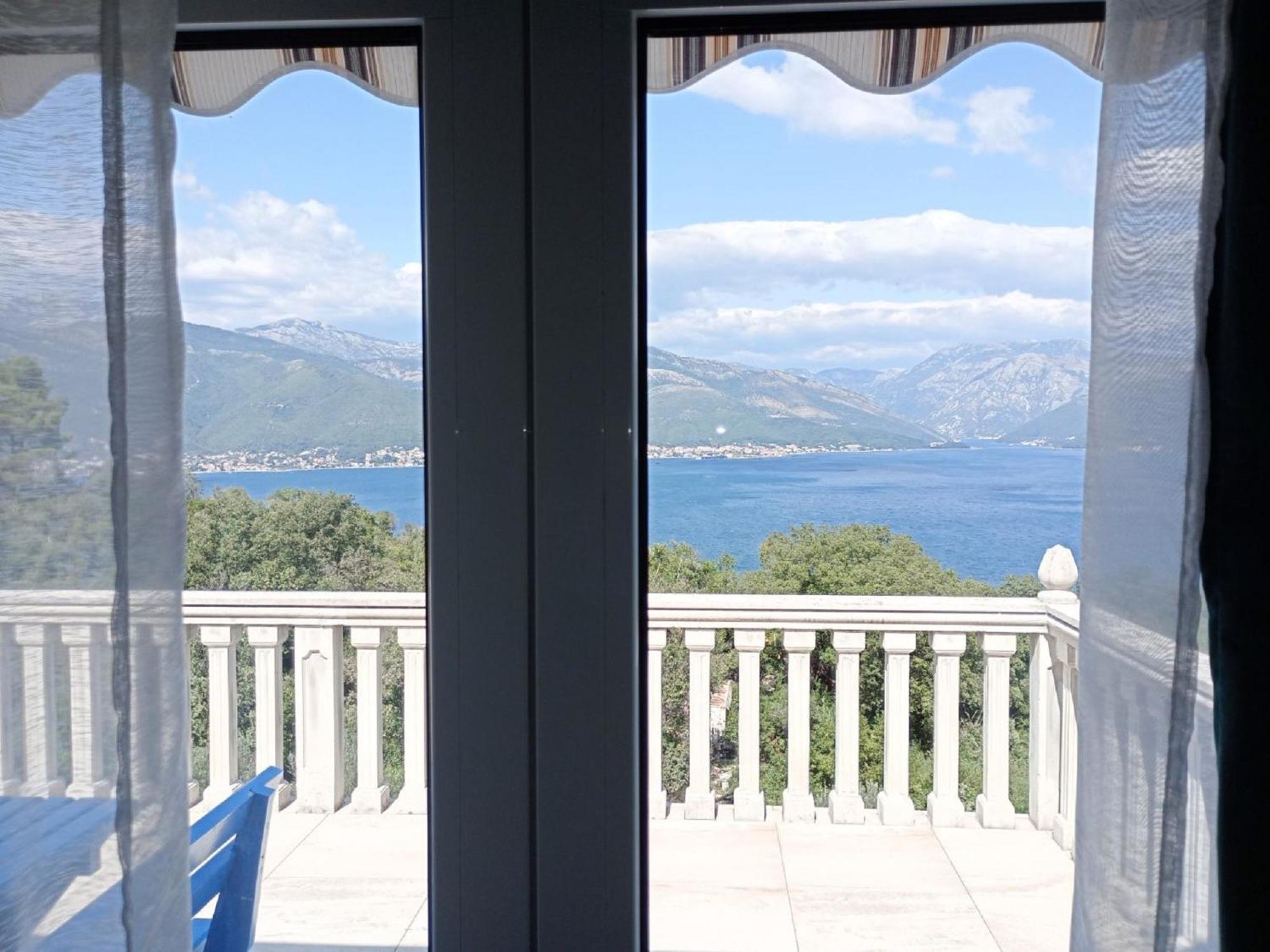 Apartments Vidikovac Tivat Exterior foto